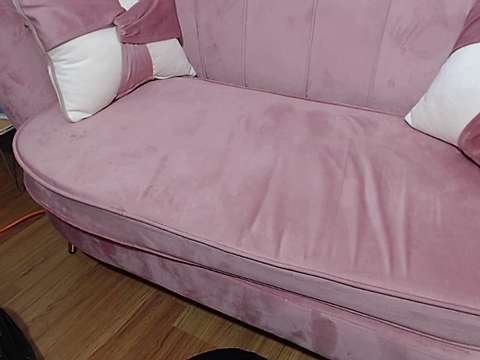 Lee_Jun_Hee naked stripping on cam for live sex video chat