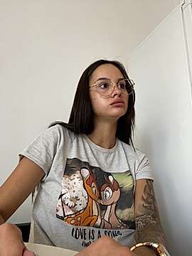 LexieRose naked stripping on cam for live sex video chat