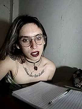 LittleGreen15 naked stripping on cam for live sex video chat