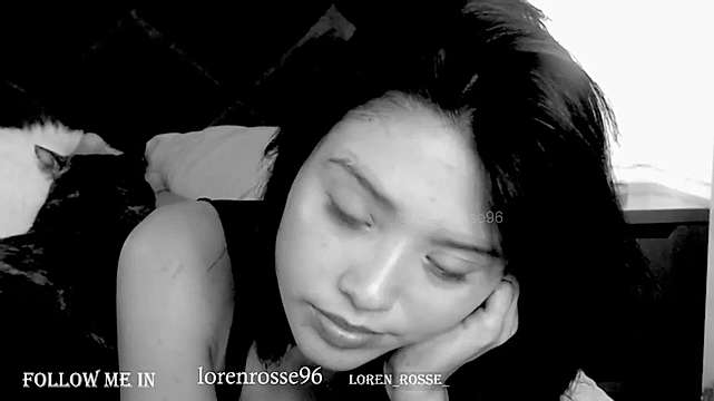 LorenRosse naked stripping on cam for live sex video chat