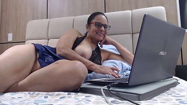 martha_mature naked stripping on cam for live sex video chat