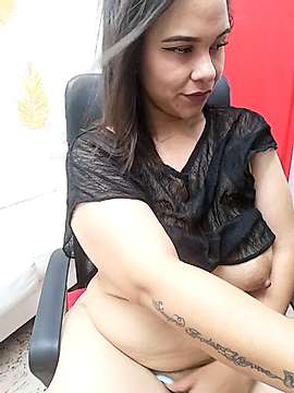 Megan_Fox97 naked stripping on cam for live sex video chat