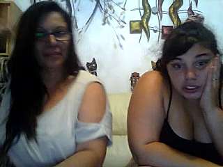 Melmamalhuda@xh naked stripping on cam for live sex video chat