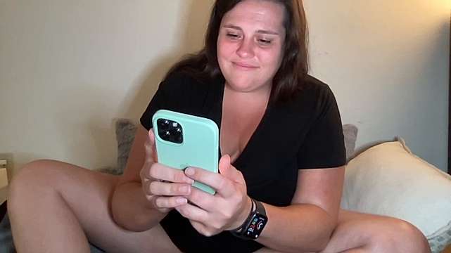 melody_mccoy naked stripping on cam for live sex video chat