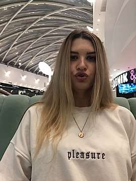 Mia__Ray naked stripping on cam for live sex video chat