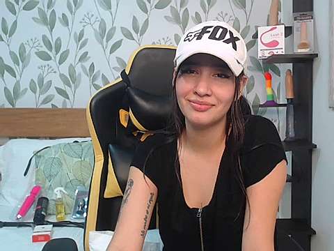 _mialeex naked stripping on cam for live sex video chat