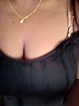 Noor_21 naked stripping on cam for live sex video chat