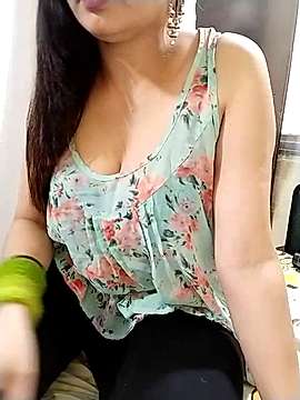 Nupur_Hotty naked stripping on cam for live sex video chat