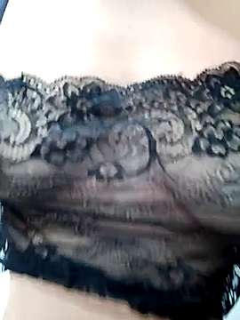 Penelope_hot_01 naked stripping on cam for live sex video chat