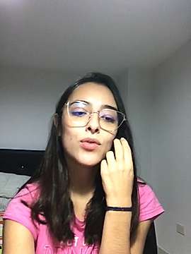renataaasweet naked stripping on cam for live sex video chat