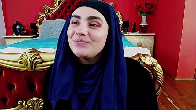 ReynaMuslim naked stripping on cam for live sex video chat