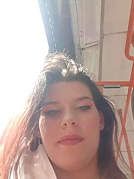 RiriRose naked stripping on cam for live sex video chat