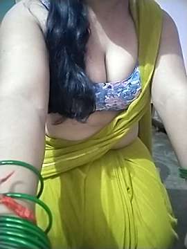 Romani_456 naked stripping on cam for live sex video chat