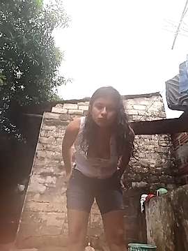 RoxyFor_ naked stripping on cam for live sex video chat
