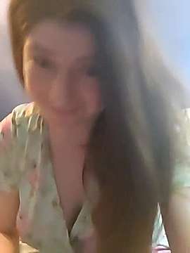 saraisbad naked stripping on cam for live sex video chat