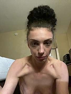 SatansSideHoe13 naked stripping on cam for live sex video chat