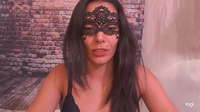 SensualTania naked stripping on cam for live sex video chat