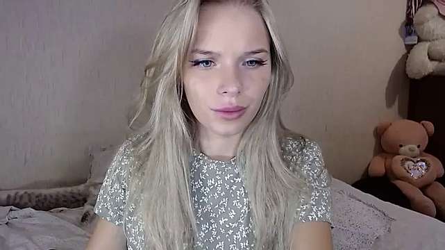 SIMBA_BOS naked stripping on cam for live sex video chat
