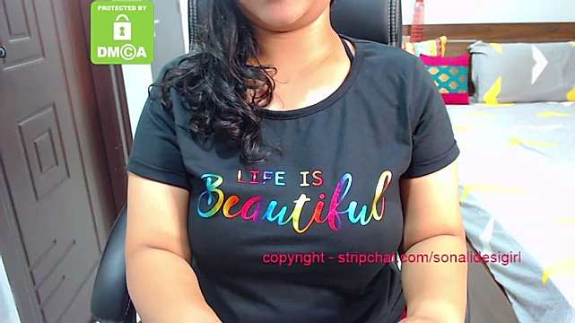sonalidesigirl naked stripping on cam for live sex video chat
