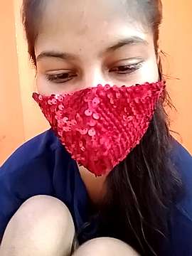SweetZoya naked stripping on cam for live sex video chat