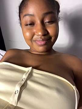 tanisha__banks16 naked stripping on cam for live sex video chat