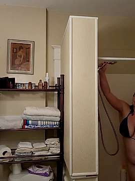 thenaughtywifenextdoor naked stripping on cam for live sex video chat