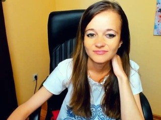 TinyKatt nude on cam – live sex chat
