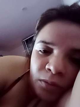 turubiabonita naked stripping on cam for live sex video chat