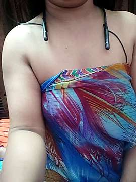 ursonia naked stripping on cam for live sex video chat