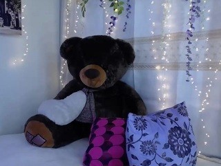 Valentina Volpi nude on cam – live sex chat