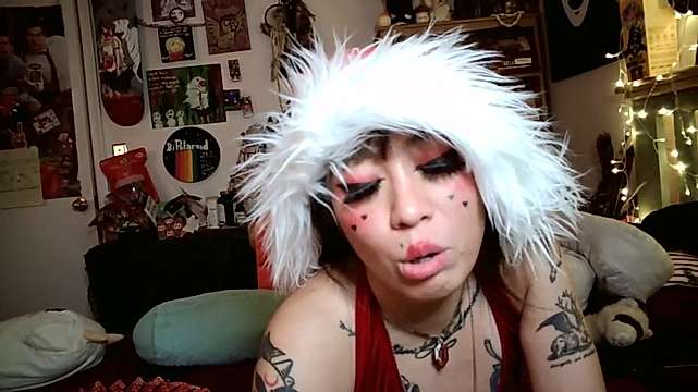 Wasabi_Barbie naked stripping on cam for live sex video chat
