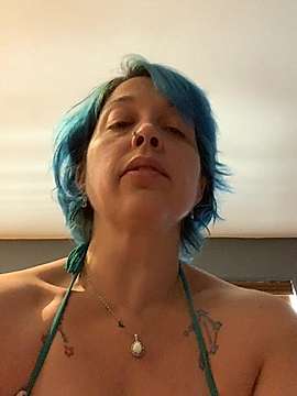 YogaHottie76 naked stripping on cam for live sex video chat
