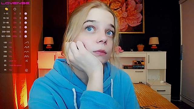 Alice_Blode naked stripping on cam for live sex video chat