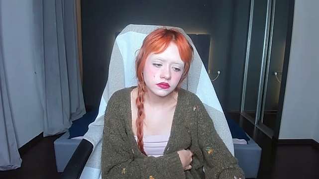 ALICE_O_O naked stripping on cam for live sex video chat