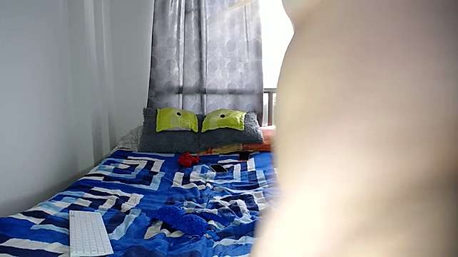 Andrea_Paola naked stripping on cam for live sex video chat