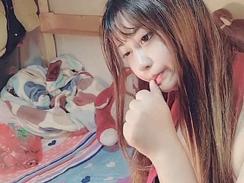 Ashley_by naked stripping on cam for live sex video chat