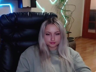 Baby-malika nude on cam – live sex chat