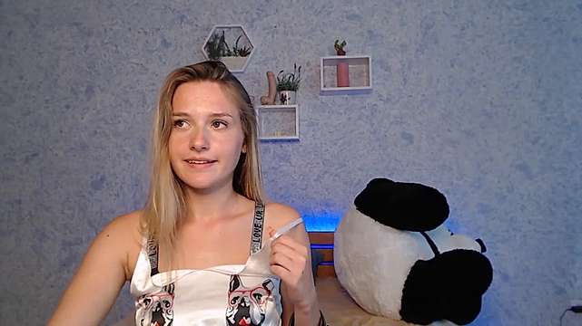 BabyGlamelia naked stripping on cam for live sex video chat