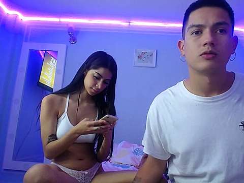 beauty_and_beast69 naked stripping on cam for live sex video chat
