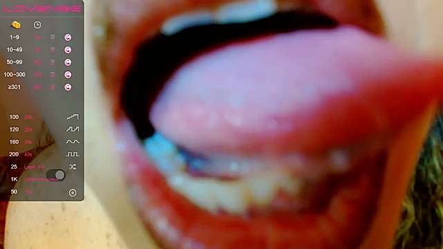 bianca_shaw naked stripping on cam for live sex video chat