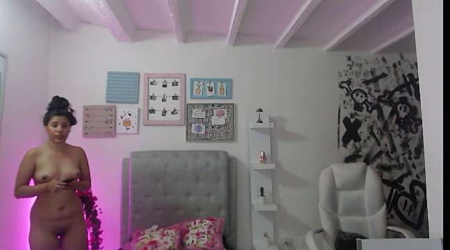 Blackandwhitegirls_ naked stripping on cam for live sex video chat