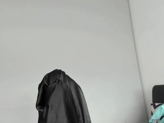 Celeste-koom nude on cam – live sex chat