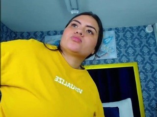 Clarissewhite nude on cam – live sex chat
