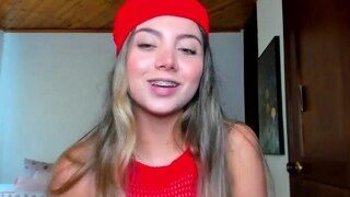 Cuteliza nude on cam – live sex chat