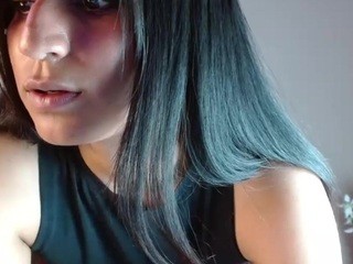 Daaphnee_ nude on cam – live sex chat