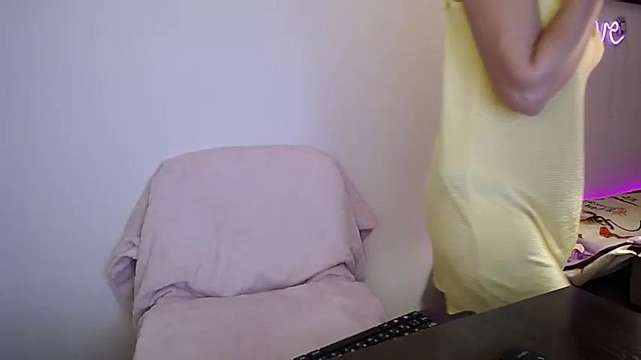 DIVVA naked stripping on cam for live sex video chat