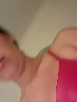 emiiliia naked stripping on cam for live sex video chat