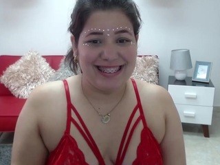 ?, Isabella James ? nude on cam – live sex chat