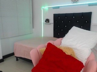 ?, Candy Jonness ? nude on cam – live sex chat