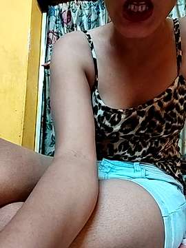 Isha75861 naked stripping on cam for live sex video chat